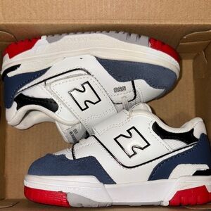 New Balance White and Red Sneakers with Velcro Straps
